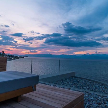 Alissachni Seaside Hotel Derveni Exterior photo