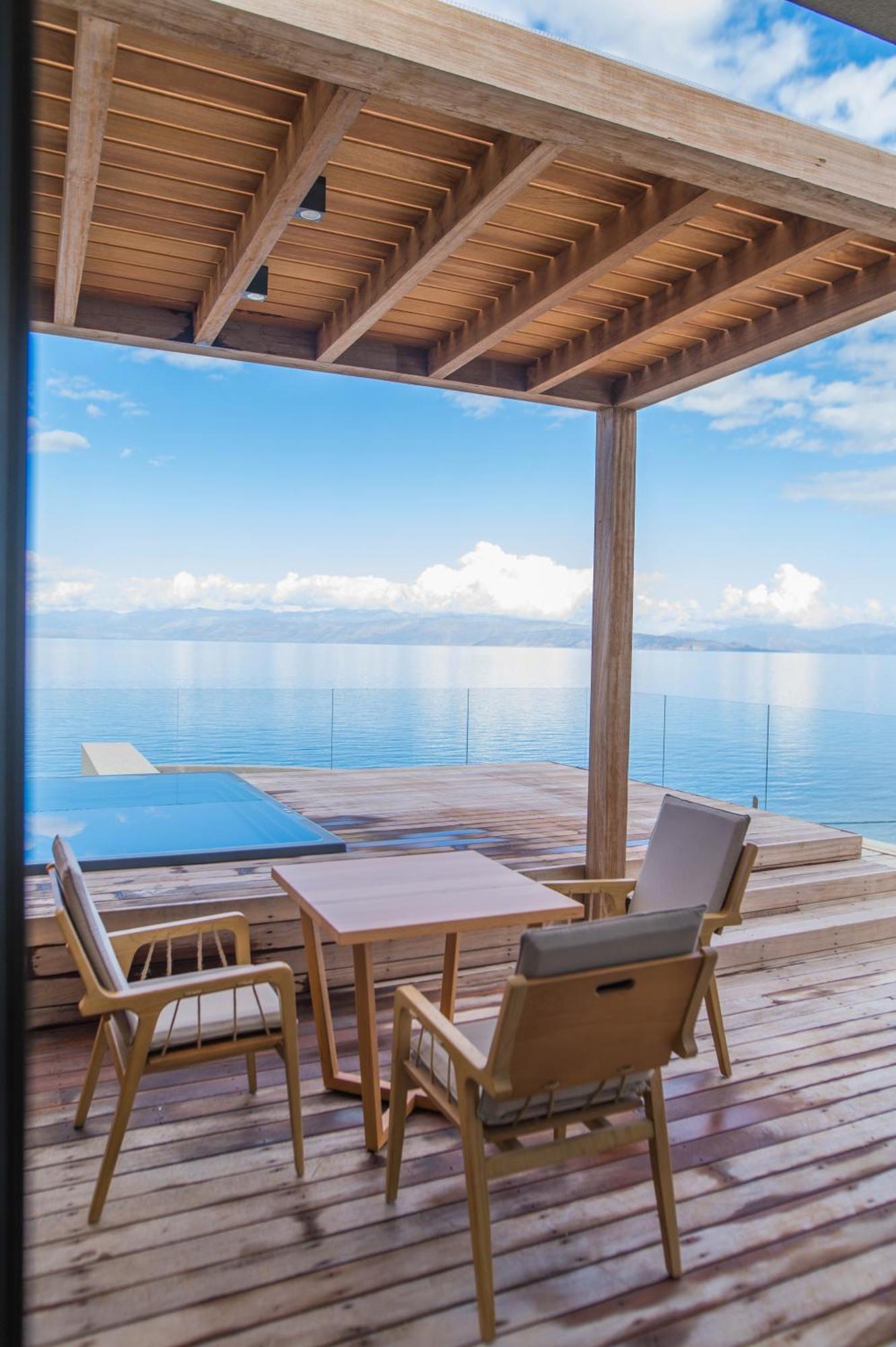 Alissachni Seaside Hotel Derveni Exterior photo